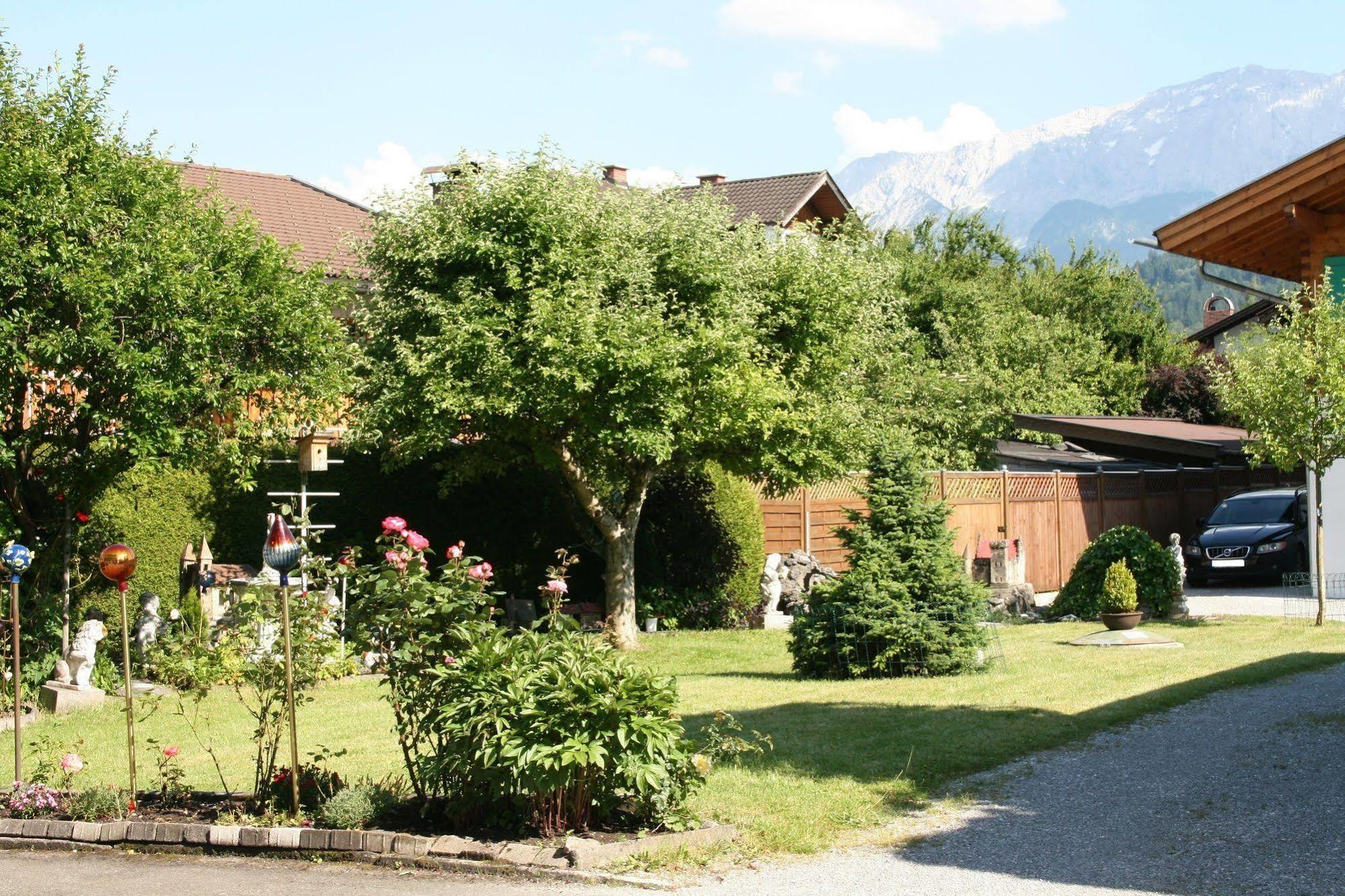 Hotel Garni Almenrausch Und Edelweiss Garmisch-Partenkirchen járás Kültér fotó