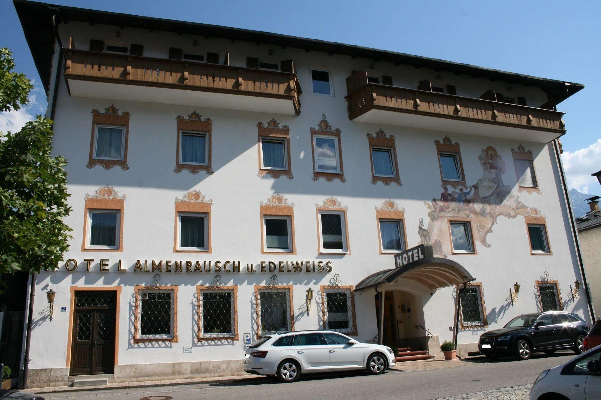 Hotel Garni Almenrausch Und Edelweiss Garmisch-Partenkirchen járás Kültér fotó