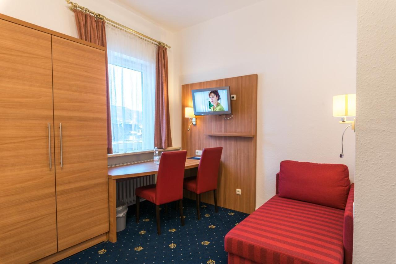 Hotel Garni Almenrausch Und Edelweiss Garmisch-Partenkirchen járás Kültér fotó