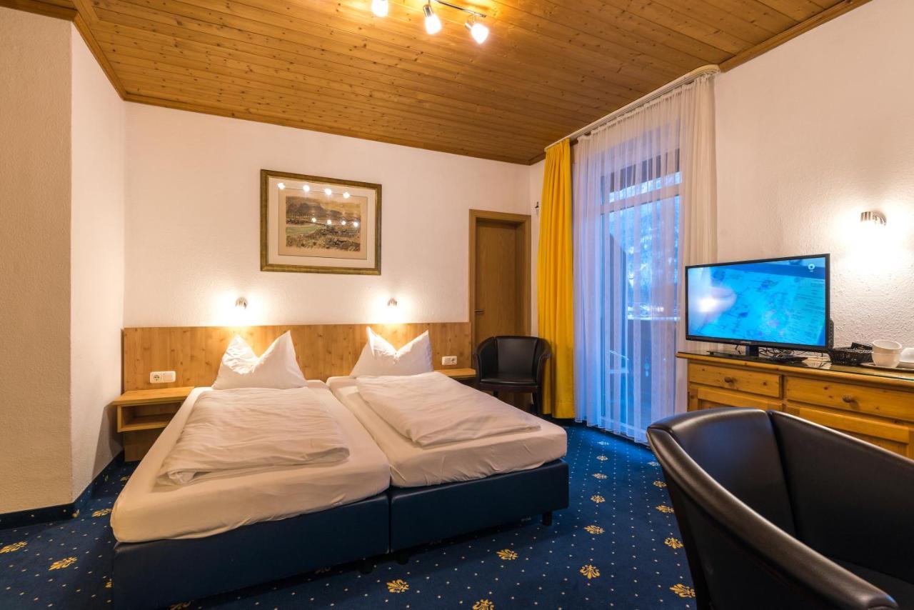 Hotel Garni Almenrausch Und Edelweiss Garmisch-Partenkirchen járás Kültér fotó
