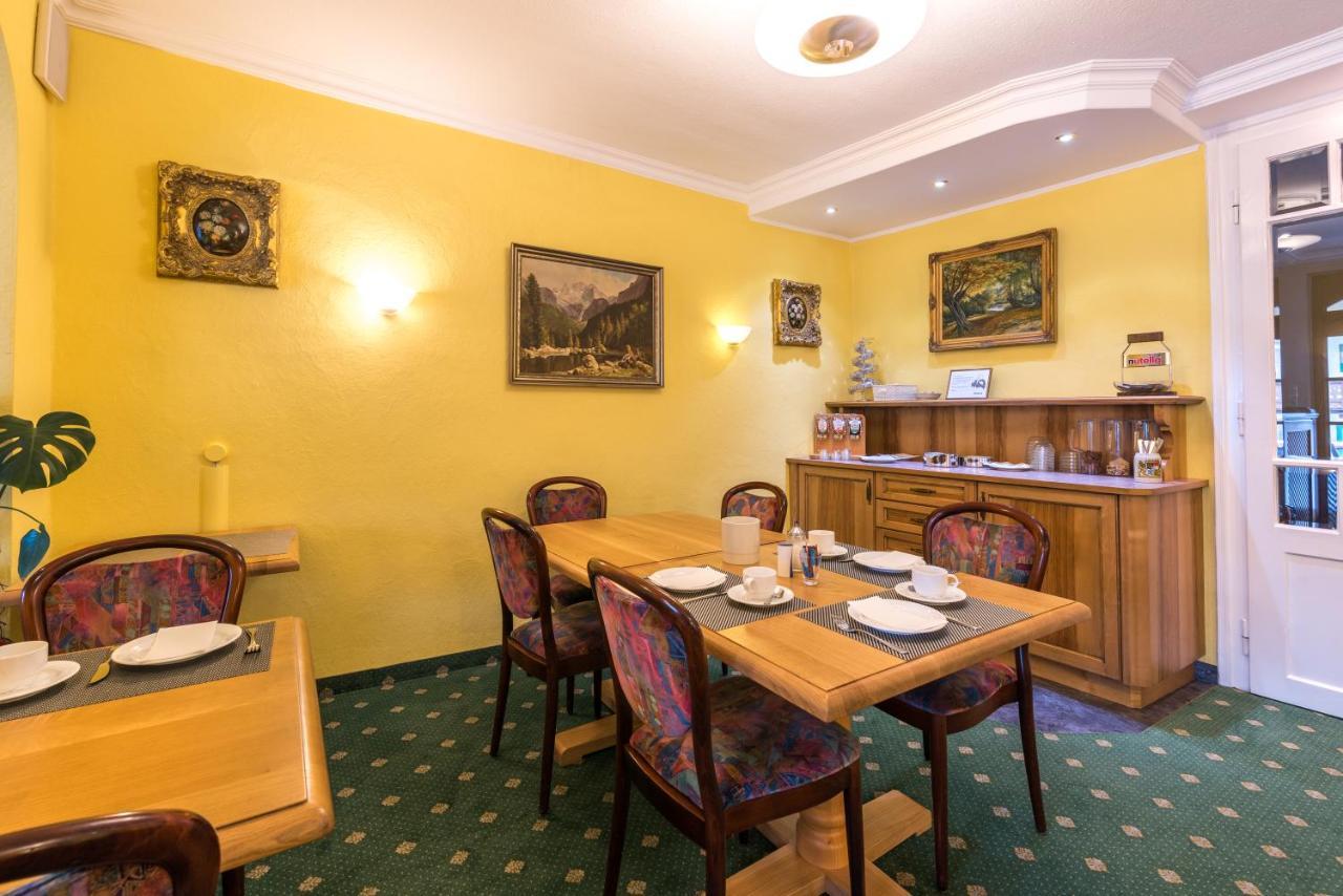 Hotel Garni Almenrausch Und Edelweiss Garmisch-Partenkirchen járás Kültér fotó