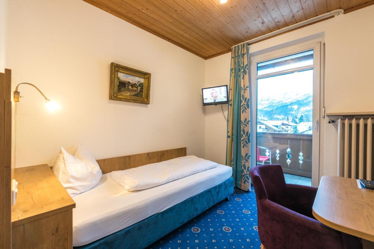 Hotel Garni Almenrausch Und Edelweiss Garmisch-Partenkirchen járás Kültér fotó